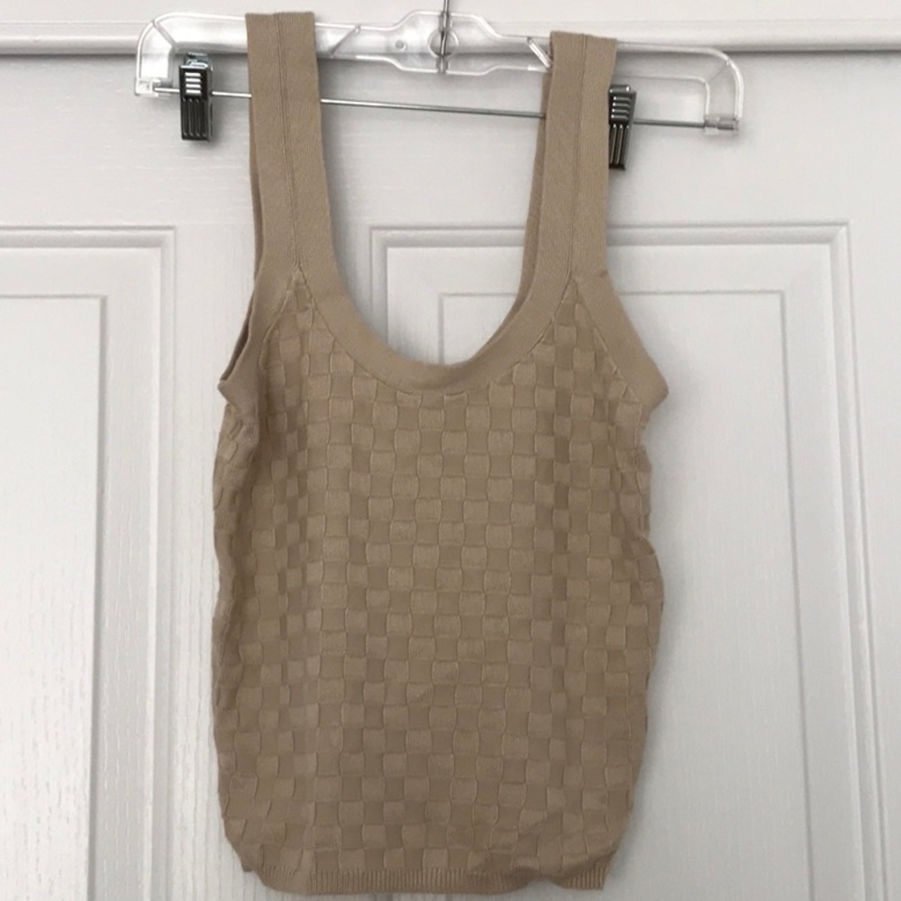 Abercrombie and Fitch tank